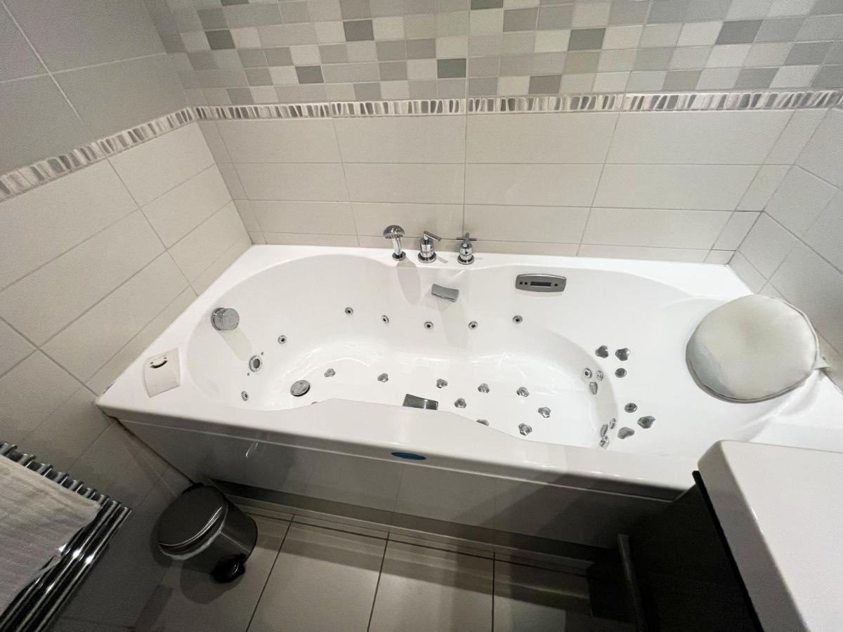 84m² Avec 2 Parkings Privatifs Apartment Villeneuve-Loubet