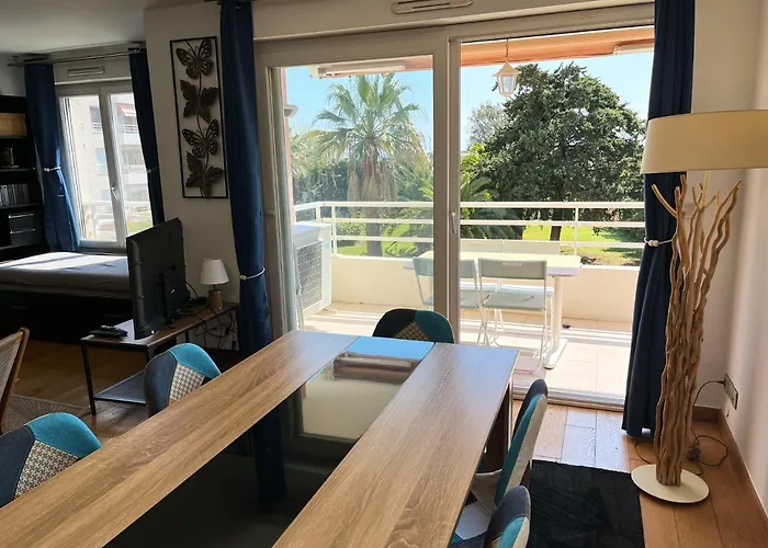 Appartement 84M² Avec 2 Parkings Privatifs