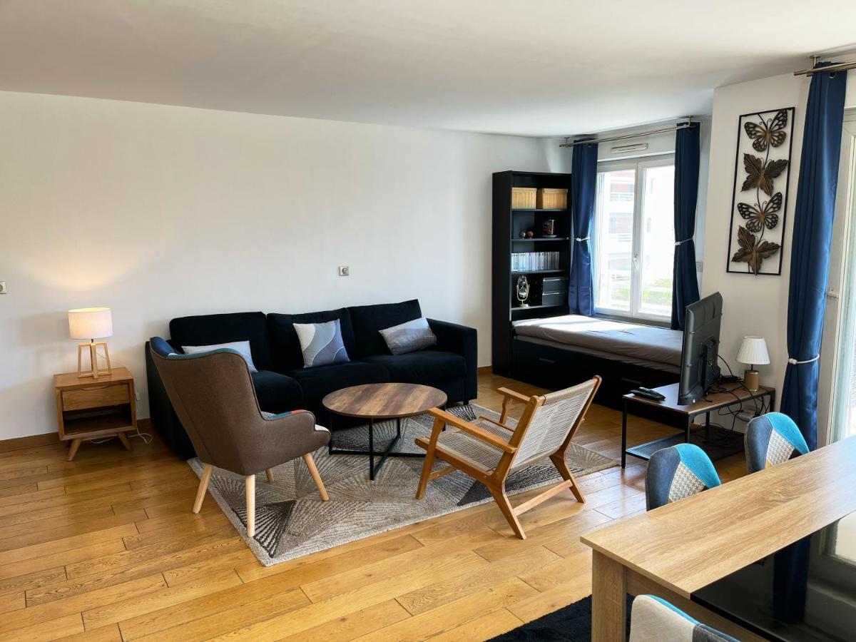 Apartment 84m² Avec 2 Parkings Privatifs *
