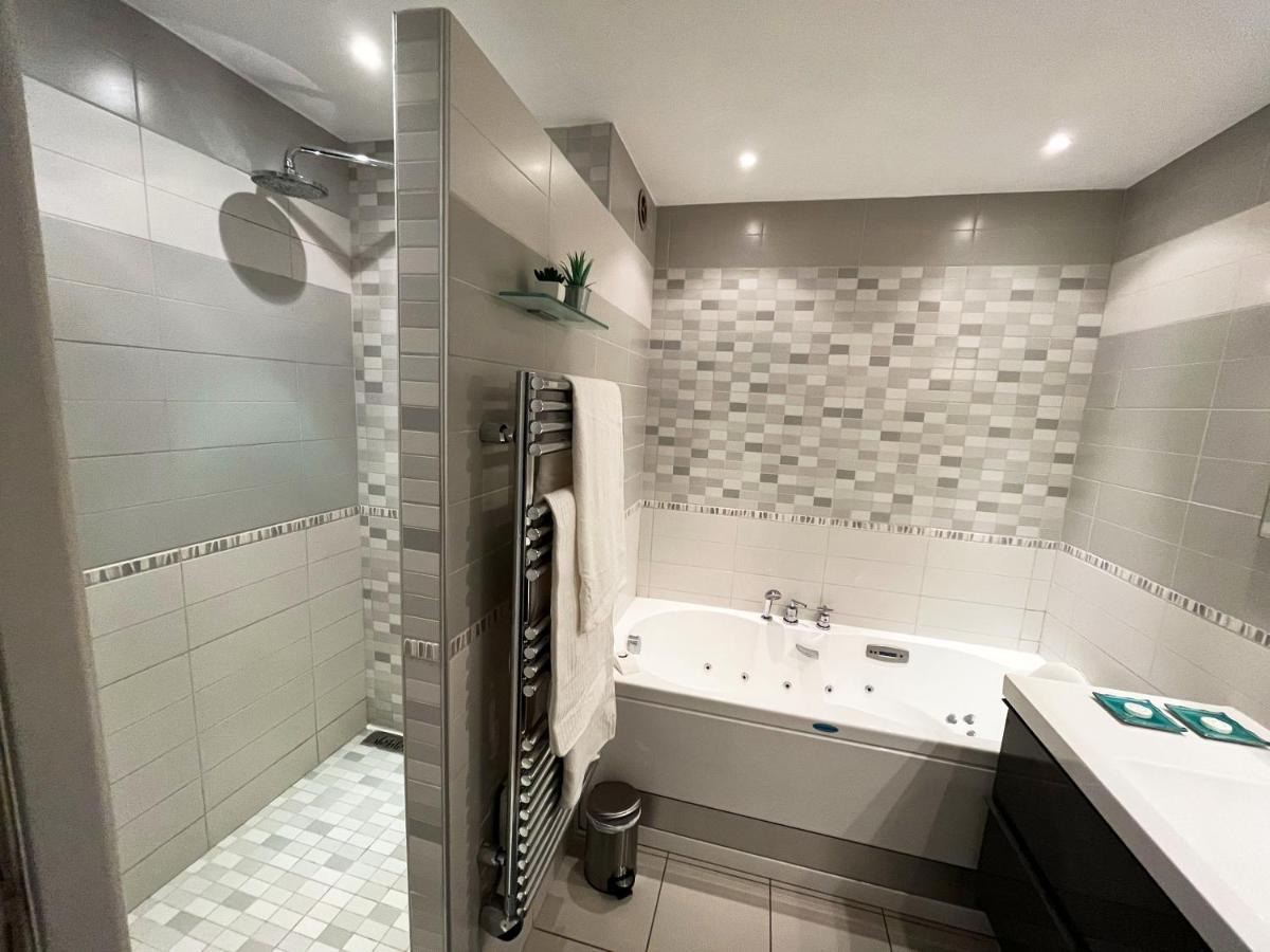 84m² Avec 2 Parkings Privatifs *