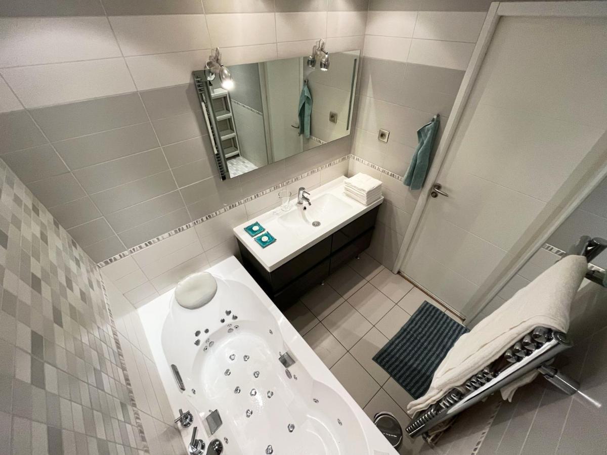 84m² Avec 2 Parkings Privatifs Appartement